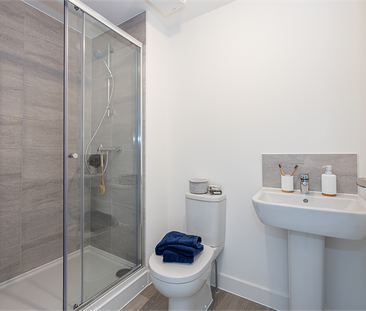 3 bedroom end of terrace house to rent - Photo 3