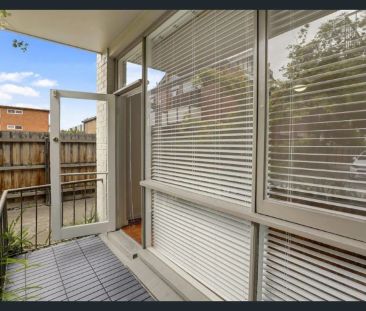 Unit 9/119 Brighton Road, Elwood. - Photo 6