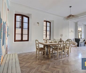 A louer appartement 3 pièces de plus de 90 m² au centre ville de Perpignan - Photo 1
