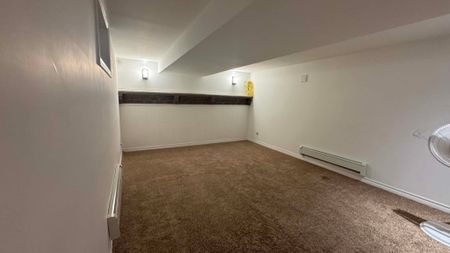 For Lease - 130 Letitia Street Unit# Lower Unit, Barrie, Ontario - Photo 2