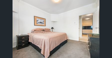 Stylish Apartment Living with Leafy Outlook & Private Balcony - Photo 2