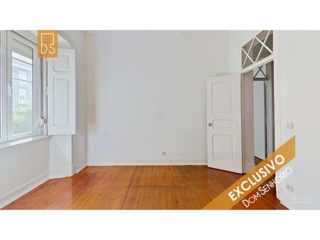 Apartamento T3+1 em Lisboa - Photo 2