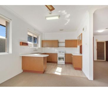 6 / 17 Pur Pur Avenue, Lake Illawarra, NSW 2528 - Photo 4