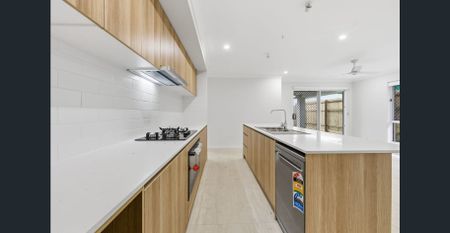 Brand New & Beautifully Designed Family Home - Photo 5