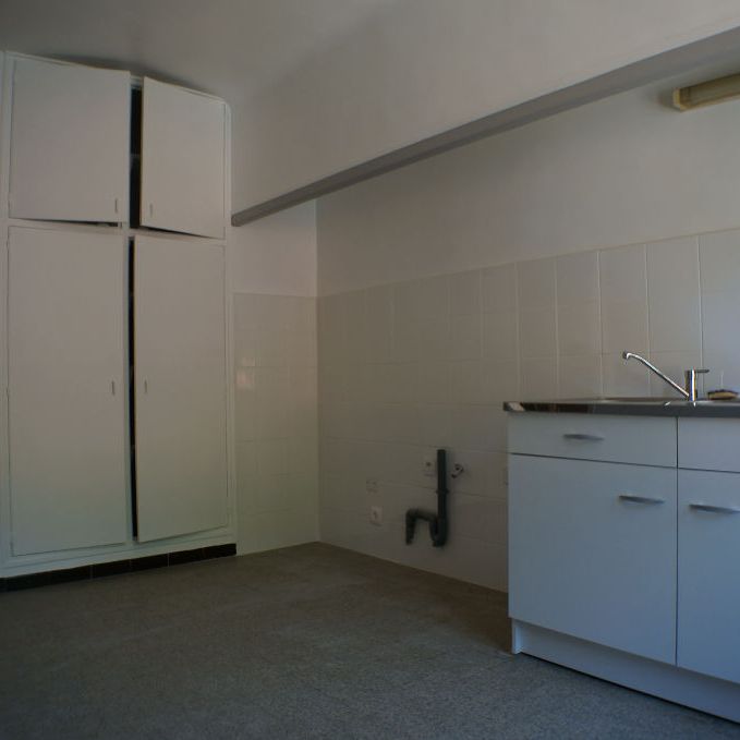 Appartement à louer à Barjols T5 - 142 m2, - Photo 1