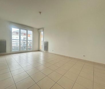 Location Appartement 2 Pièces 47 m² - Photo 2