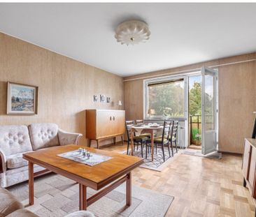 Rissnavägen, Spånga - Photo 2