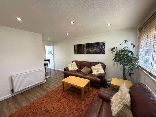 Wardell Close, Mill Hill, NW7 - Photo 1