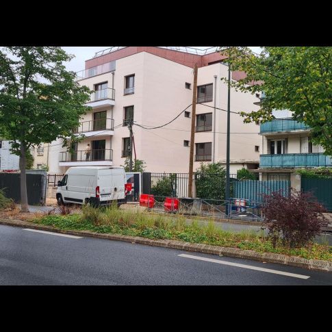 Location Appartement 2 pièces 41 m² GARCHES - Photo 2