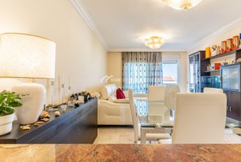 Apartamento · Alquiler a largo plazo ·