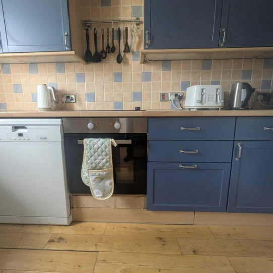 2 bedroom house share to rent - Photo 1