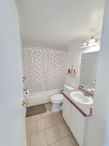 For Lease - 1105 Jalna Boulevard Unit# 1602, London South, Ontario - Photo 2