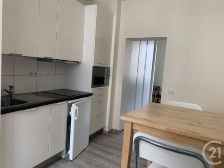 Location Appartement 1 pièce 29m² MONTPELLIER 34000 - Photo 3