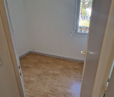 Location Appartement 2 pièces 40m² - Photo 5