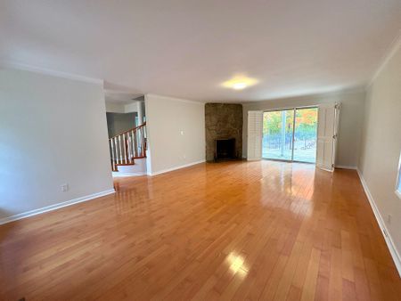 For Lease - 55 Glenbourne Park Drive, Markham, Ontario - Photo 3