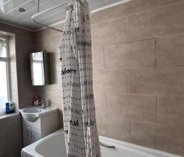 High Worple, Harrow, Greater London, HA2 9SX - Photo 5