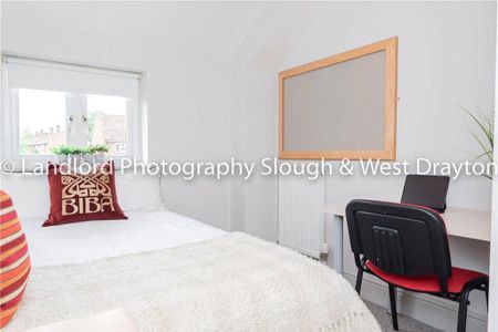 1 bedroom in a house share to rent - Photo 5