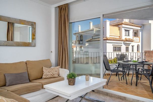 Calle Beamar de Calahonda - Photo 1