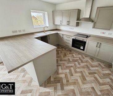 3 bedroom semi-detached house to rent - Photo 4