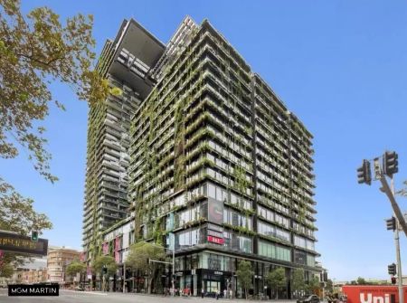 MGM MARTIN - ONE BEDROOM APARTMENT - Photo 4