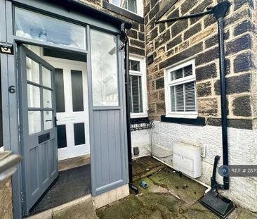 2 bedroom terraced house to rent - Photo 1