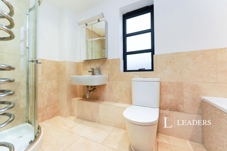 house to rent Kestrel Close, Cheltenham, Gloucestershire, GL53 - Photo 5