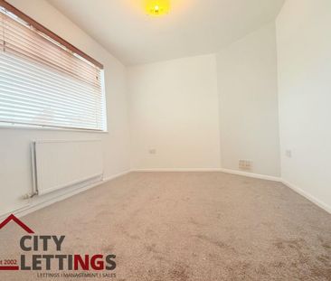 3 bedroom semi-detached house to rent - Photo 6