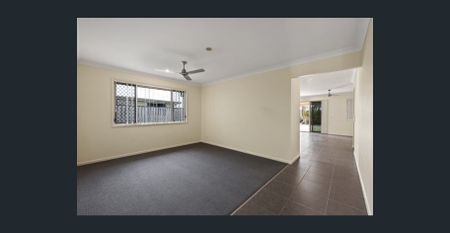 Fully Air Conditioned 4 Bedder - Photo 3