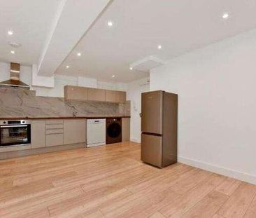 Victoria House, High Wycombe, HP11 - Photo 1