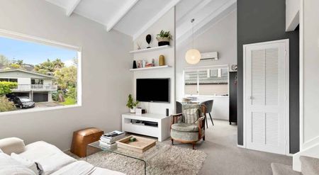 Position Perfect - Macleans - Photo 3