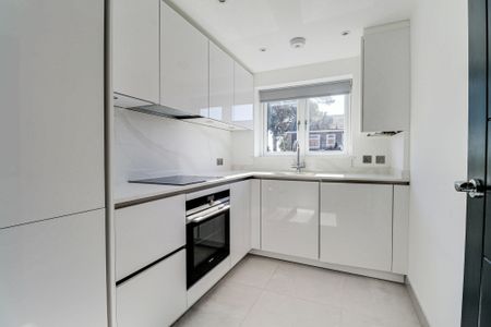 Martyr Close, St. Albans, St Albans, AL1 2LL - Photo 3