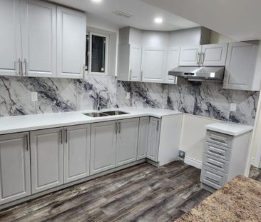 For Lease - 46 Meadowcrest Lane, Brampton, Ontario - Photo 6