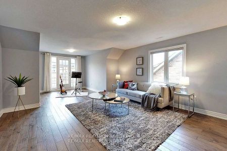 For Lease - 18 Love Court Unit# 3rd Floor Bedroom, Richmond Hill, Ontario - Photo 4
