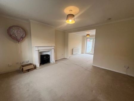 Oakridge, Cardiff, Thornhill - Photo 5