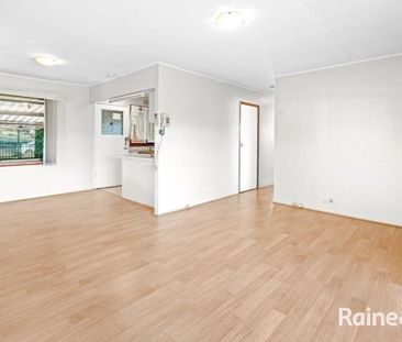 Family Home in Quiet Street - Photo 6