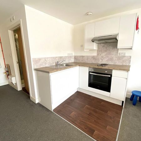 Studio to rent - Photo 4