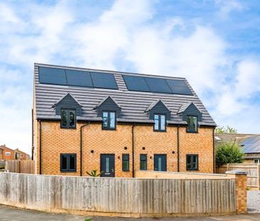 3 bedroom semi-detached house to rent - Photo 1