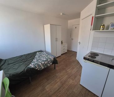 Studio to rent - Photo 4
