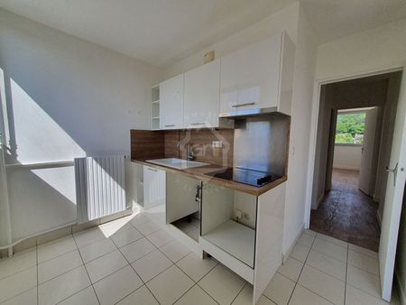 Chaville, 92370 - Photo 3