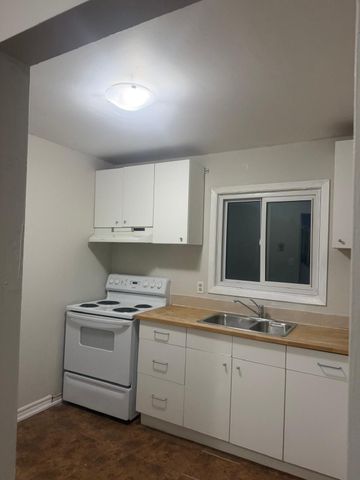 For Lease - 255 Porter Street Unit# 2, Oshawa, Ontario - Photo 4