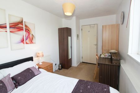 Room in a Shared Flat, New Place Square, SE16 - Photo 4