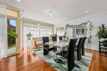 “🌟 Prestige Family Home in a Peaceful, Elevated Location 🌟” - Photo 3