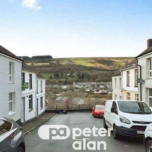 Glyndwr Street, Merthyr Vale, Merthyr Tydfil, CF48 - Photo 3