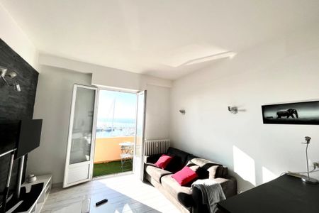 Location appartement meublé Golfe Juan - Photo 4