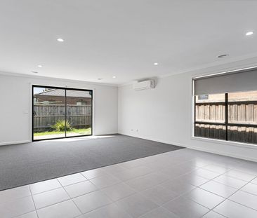 Perfect Location!!! - Photo 1