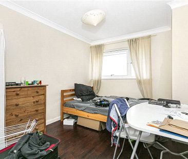 Guildford Park Avenue, Guildford, Surrey, GU2 7NN - Photo 3