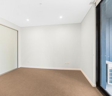 As New 1 Bed Aparrment for Lease - Photo 2