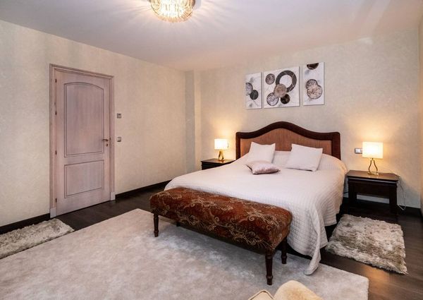 6 bedroom luxury Villa for rent in Marbella, Spain