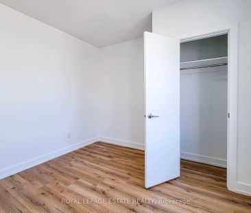 1052 Barton Street E #1 - Photo 4