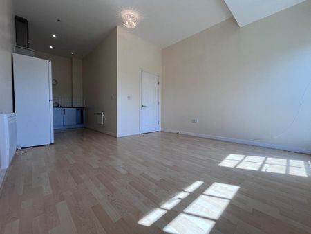 1 bedroom flat to rent - Photo 3